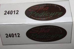 lot 415 image: Light Sign Spa Pedicure