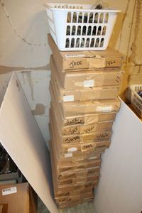 lot 319 image: Jade Brushes, Style 1466, Approx 19 Dozen