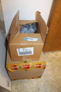 lot 519 image: Plastic Applicator Bottles with Grey Lids
