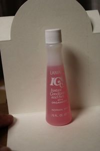 lot 531 image: Lamaur Instant Conditioner and Set Bottles for Normal Hair, 6 Units of 24