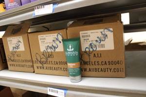 lot 781 image: Contents of Shelf Clubman Brown Gel - 6 Dozen, and Dark Brown Gel - 2 Dozen