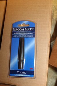 lot 787 image: Groom Mate Nose & Ear Hair Trimmers