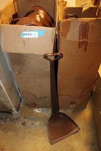 lot 813 image: 2 Boxes of Upright Dust Pans