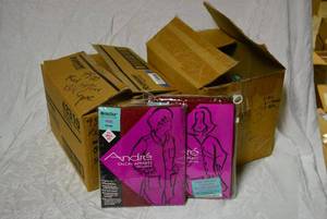 lot 583 image: Andre Workshirt #9503 Size S, 1 Box and Andre Creative Jacket #9500, 1 Box