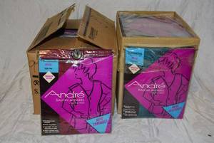 lot 647 image: Andre Stylist Vest #9750, 2 Boxes