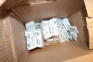 lot 977 image: Foam Toe Separators