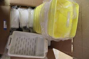 lot 923 image: Goldwell Soaking Trays