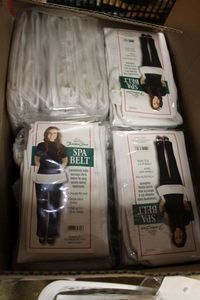 lot 920 image: Fanta Sea Spa Belt, 1 Box