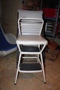 lot 1054 image: 2 Folding Chairs and 1 High Chair