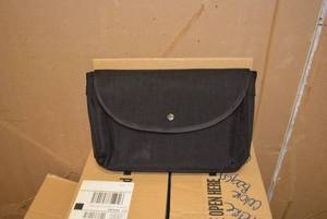 lot 640 image: Andre Color Bags, 4 Boxes
