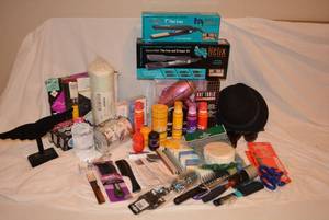 lot 908 image: Misc. Beauty Supply Lot