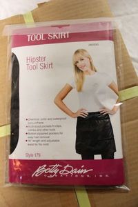 lot 565 image: Betty Dain Hipster Tool Skirt, 36 Total