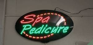 lot 411 image: Light Sign Spa Pedicure