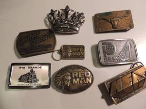 lot 69 image: Jewelry