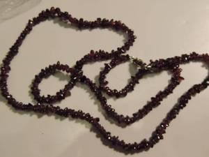 lot 166 image: Jewelry