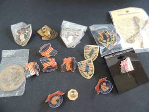 lot 143 image: Jewelry