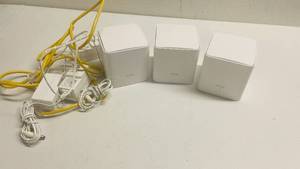 lot 10 image: Nova WiFi Whole Home Range Extender (3 units w power adapter)