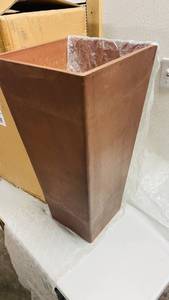 lot 158 image: Large Sussex Planter Brown Tall