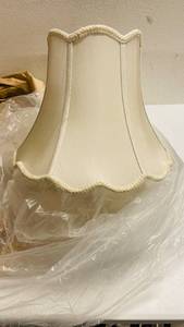 lot 166 image: Beige Lamp Shade (Lot of 2)
