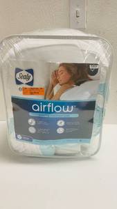 lot 206 image: Sealy Airflow Cooling Matress Pad