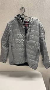 lot 268 image: Spire Gray Puffy Jacket Size S w Tags