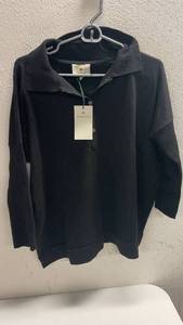 lot 280 image: Tuckernuck Womens Black Shirt Size XS - NEW