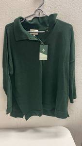lot 283 image: Tuckernuck Green Polo Size ML w Tags
