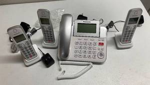 lot 331 image: Pansaonic Silver Landline Phone w 3 Wireless Handsets