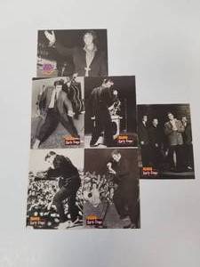 lot 96 image: Selection of Elvis cards