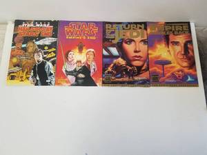 lot 18 image: Selection of Star Wars comic books