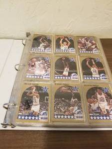 lot 85 image: Selection of 199091 NBA hoops basketbal cards