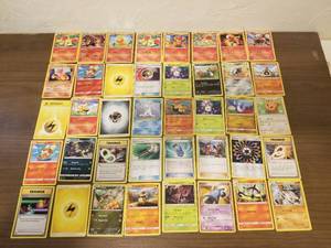 lot 108 image: Selection of 40 Pokemon cards