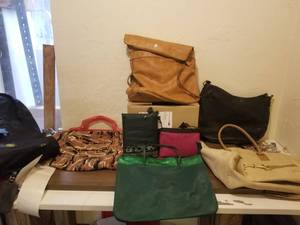 lot 233 image: Selection of purseshand bags