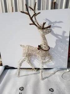 lot 265 image: Outside lighted Christmas Reindeer decoration - 56