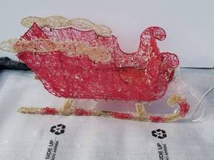 lot 270 image: Outside lighted Sleigh Christmas decoration