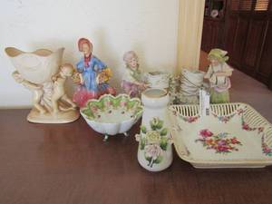 lot 25 image: Lot- Floral vase, angel sink bowl, 3 footed bowl, German made square bowl, and 9966 ceramic shoe and doll