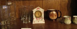 lot 32 image: Lancaster Hanley England mugs, 2 floral tea cups, 3 RRO beer glasses, 2 wheat design square floral vases