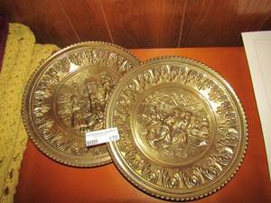 lot 170 image: 2  12 bronze wall dcor pieces