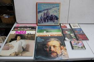 lot 119 image: Albums and Christmas CDs, see pictures