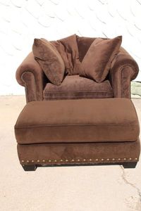 lot 70 image: Z Gallerie Brown Plush Chair and Ottoman Recently Cleaned, matches Lot 71