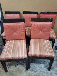 lot 205 image: Set of 5 Padded Dining Chairs