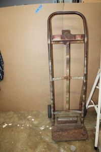 lot 169 image: DollyHand Truck, 3 Wheels