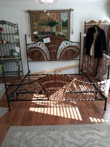 lot 294 image: Wicker and metal framed - King size bed frame