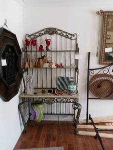 lot 122 image: Bakers Rack - 18 by 41 by 77