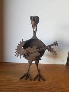 lot 9 image: Folk art chicken playing a guitar 18 inches tall