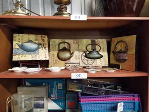 lot 55 image: Selection of Tea themed items