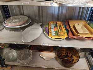 lot 75 image: Selection of platters