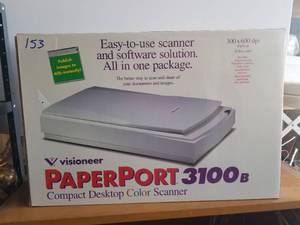 lot 153 image: PaperPort 3100b - desktop color scanner - appears un-used