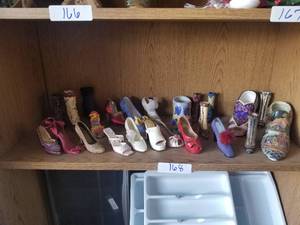 lot 168 image: Selection of collectible miniature shoes