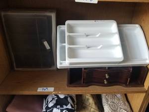 lot 169 image: Selection of office storage items